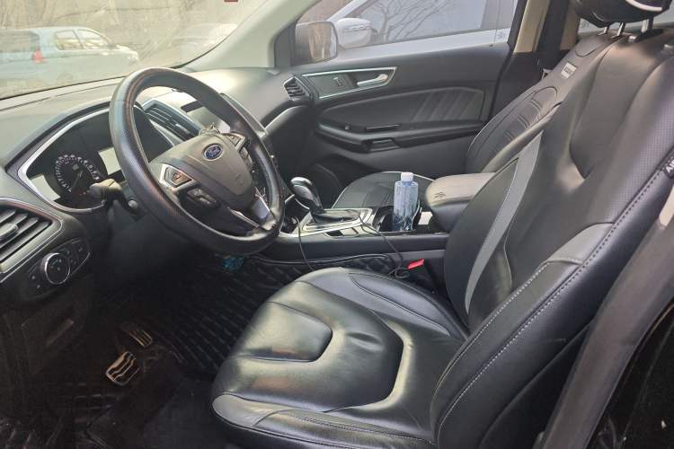 Used Ford Edge 2018 EcoBoost 245 Two-Wheel-Drive Titanium 7-Seater China V Standard
