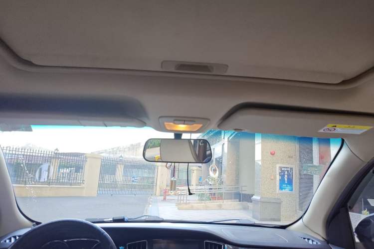 Used Baojun 730 2016 1.5L Manual Comfort Version 7 Seats China V Emission Standard
