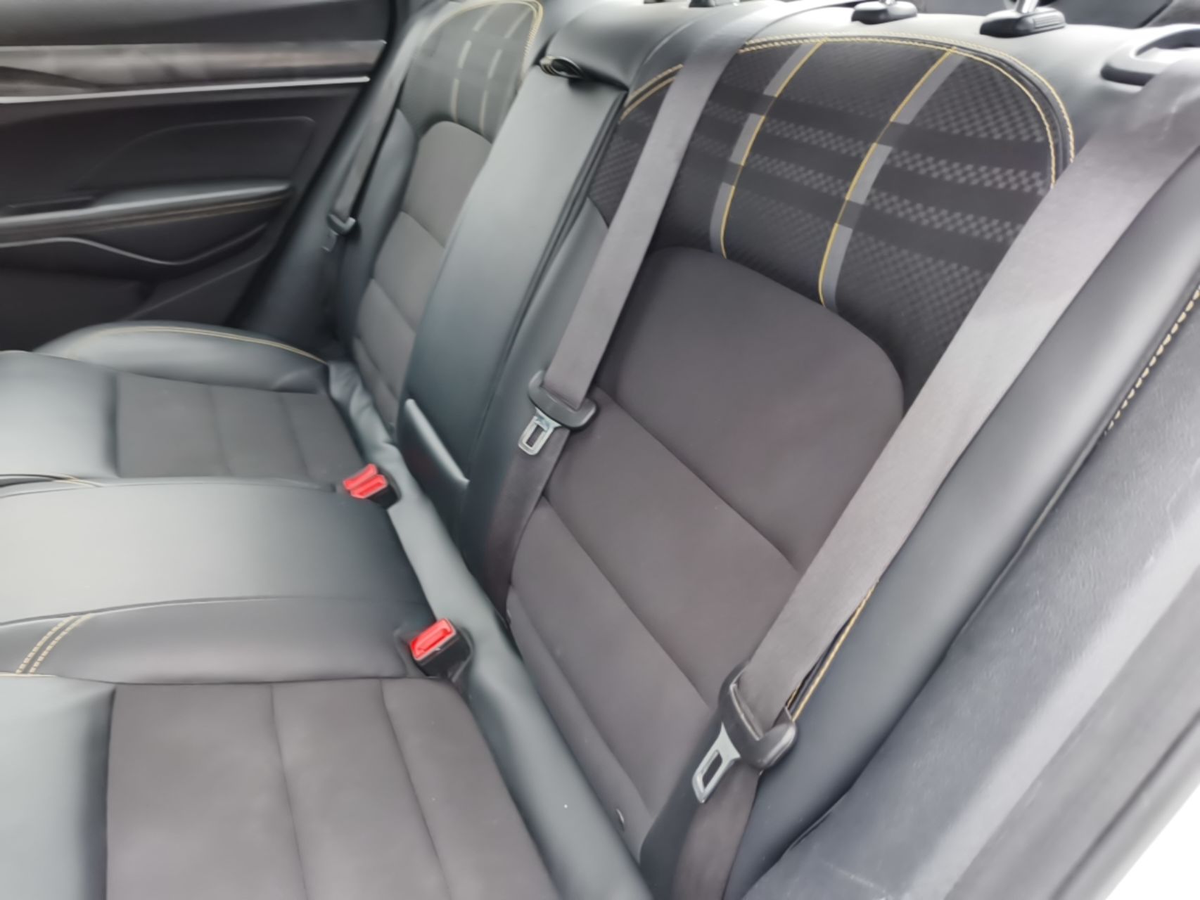 Geely Auto Binray 2021 1.4T CVT Asian Games Edition — снимка 20