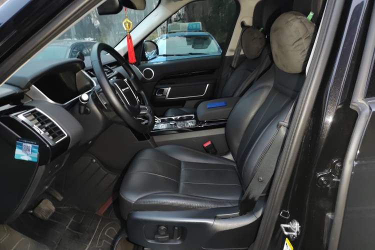 Used Land Rover Discovery 2020 3.0 SC V6 SE
