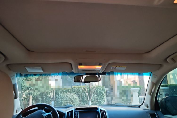 Used Toyota Land Cruiser 2012 4.6L Automatic VX-R
