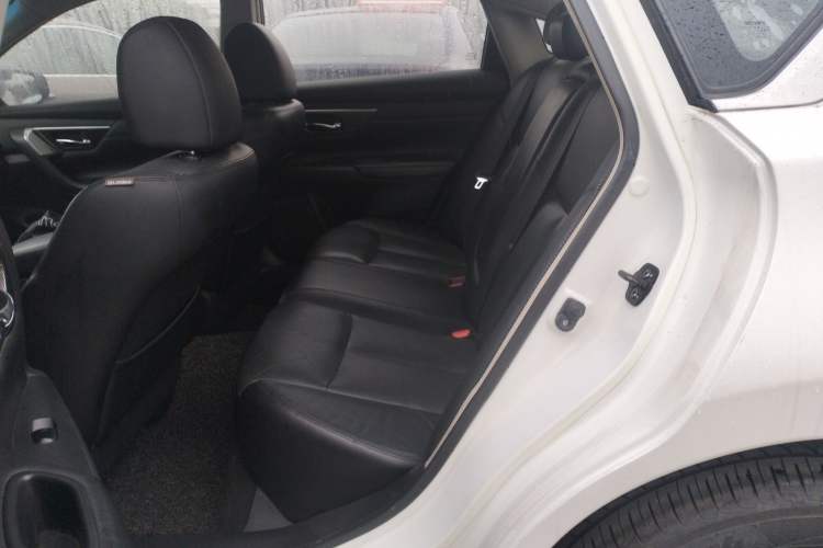 Used Nissan Teana 2013 2.5L XL Leading Edition Left Rear Seat