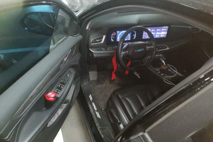 Used Dongfeng Fengon 580 2022 1.5T Automatic Luxury Version Driver Seat