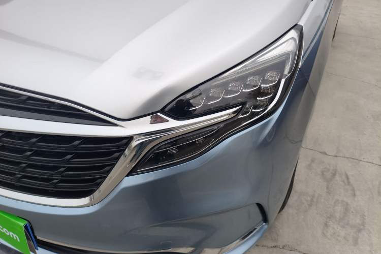 Used Buick GL8 2021 ES Landtrek 653T Comfort Edition
