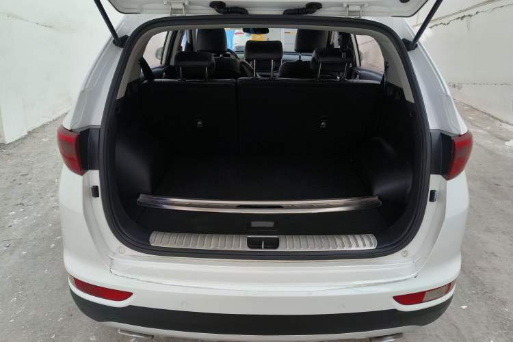 Used Kia KX5 2017 1.6T Automatic Two-Wheel Drive 15th Anniversary Special Edition DLX