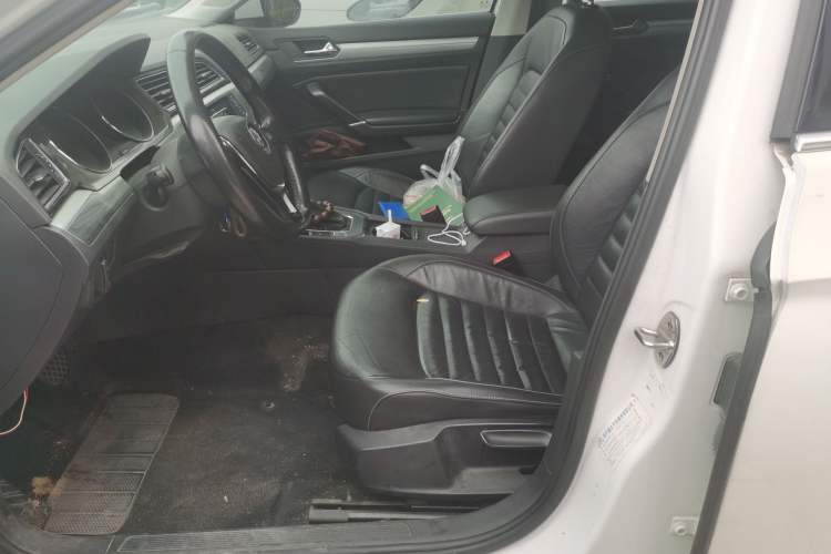 Used Volkswagen Lamando 2017 280TSI DSG Comfort Edition
