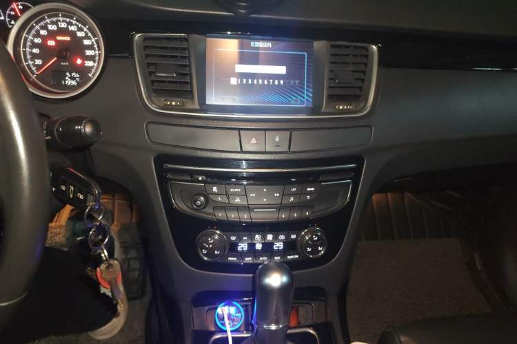 Used Peugeot 508 2012 2.0L Automatic Smart Enjoyment Version
