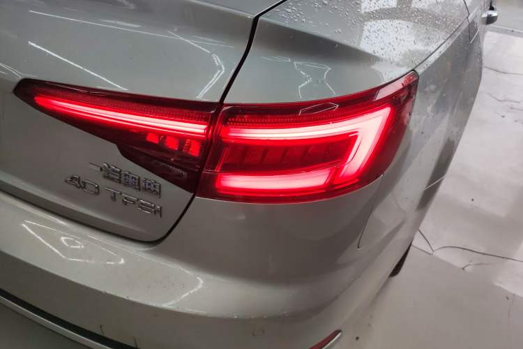 Used Audi A4L 2018 30th Anniversary Edition 40 TFSI Fashion Model