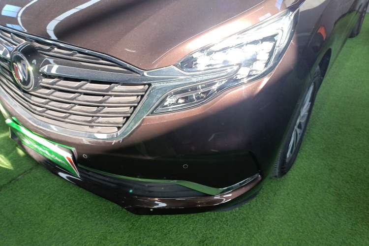 Used Buick GL8 2021 ES Land Cruiser 653T Luxury Edition