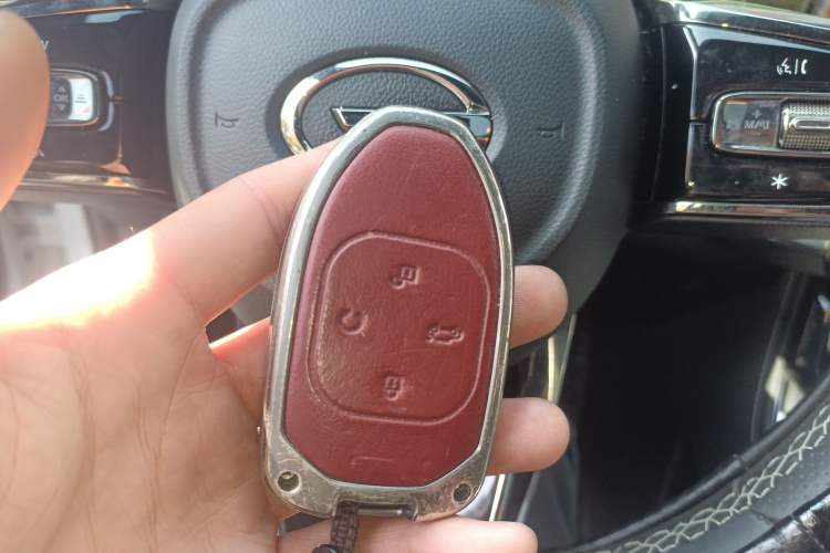 Used GAC Trumpchi GS8 2022 Double-Energy Series 2.0TM Four-Wheel Drive Premium Edition (7 Seats) Vehicle Key