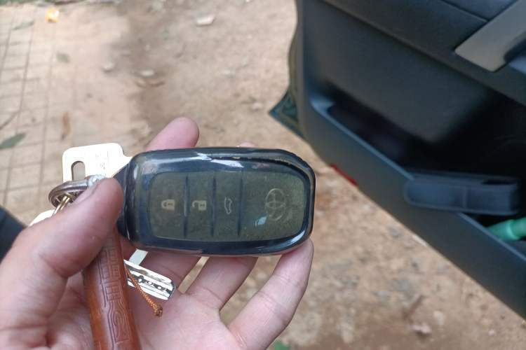 Used Toyota Prado 2016 2.7L Automatic Standard Edition