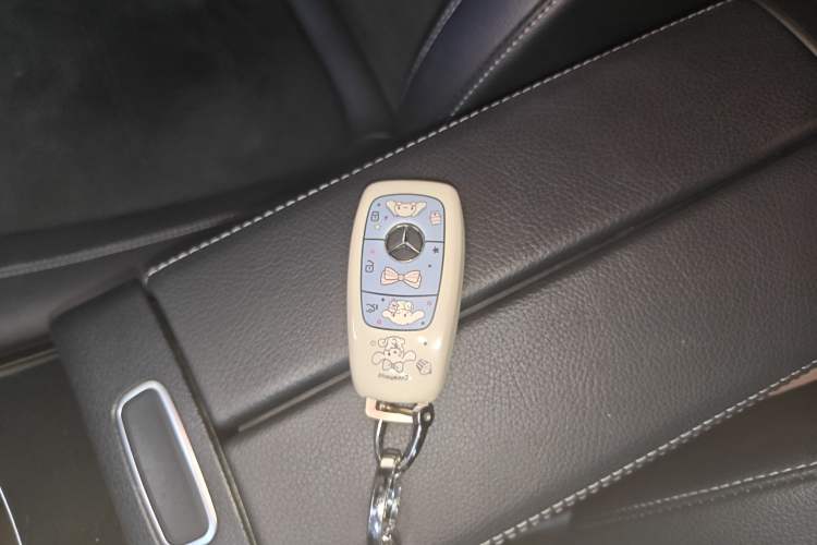 Used Mercedes-Benz A-Class 2022 Revised Version A 200 L Sport Sedan Fashionable Style