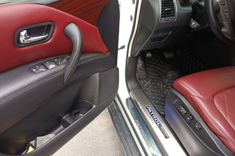 Used Nissan Patrol 2017 4.0L XE Middle East Version
