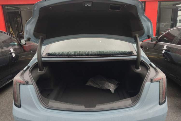 Used Cadillac CT5 2025 28T Track Performance Edition + Peak Track Optional Package