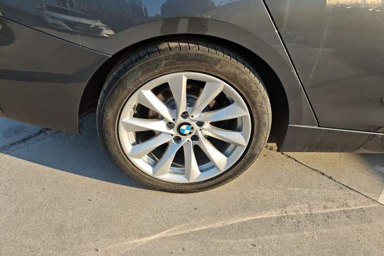 Used BMW 3 Series GT 2018 320i Sport Edition