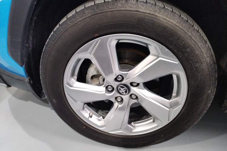 Used Toyota RAV4 2020 2.0L CVT Two-Wheel Drive Fashion Edition