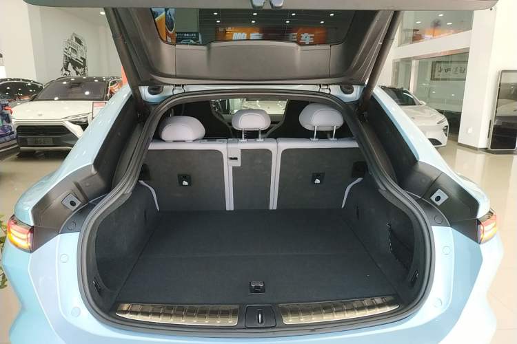 Used Nio EC6 2024 75 kWh
