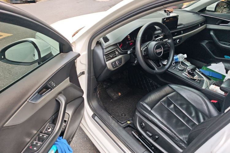 Used Audi A4L 2018 30th Anniversary Edition 40 TFSI Trendy Model Driver Seat