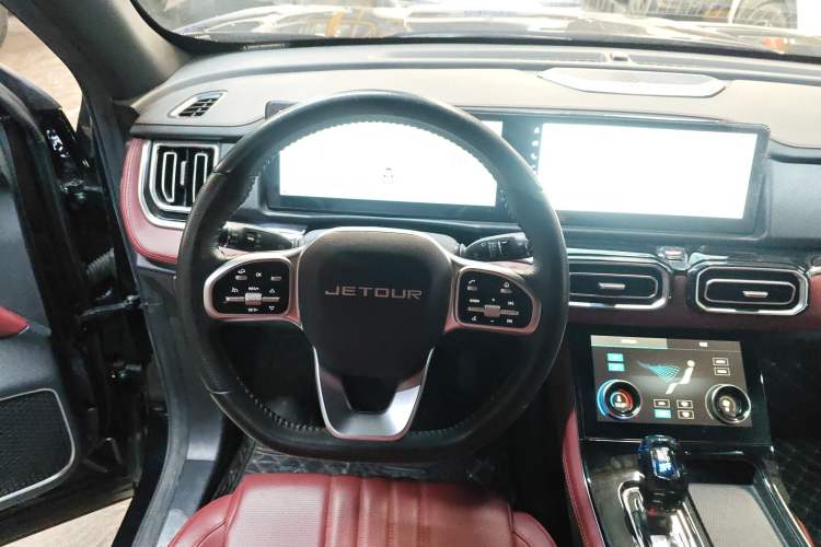 Used JETOUR X70 PLUS 2025 1.5T Luxury Edition 5 Seats