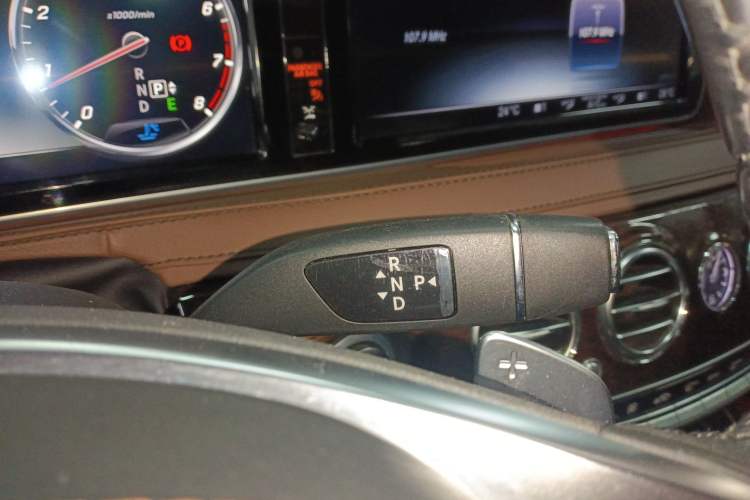 Used Mercedes-Benz S-Class 2017 S 320 L Business Model