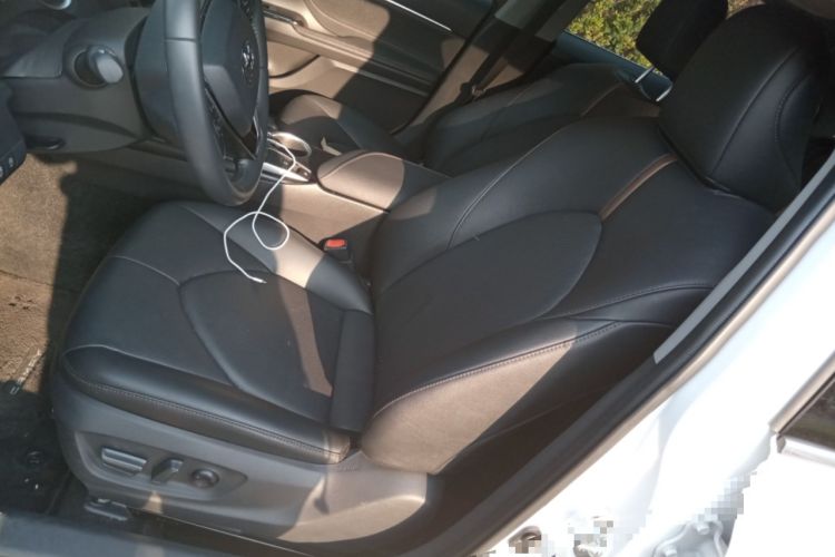 Used Toyota Camry 2023 2.0G Luxury Edition Left Front Seat