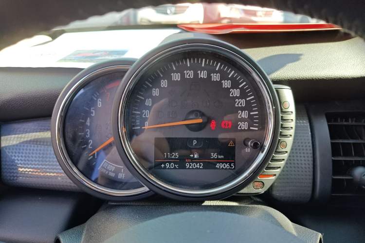 Used MINI MINI 2016 1.5T COOPER Five-Door Edition