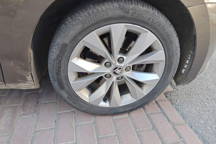 Used Skoda Superb 2016 TSI280 DSG Innovation Edition
