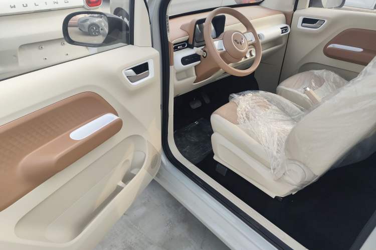 Used Wuling Hongguang MINIEV 2024 3rd Generation 215km Youth Edition