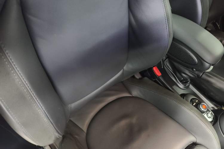 Used MINI MINI 2018 2.0T COOPER S Classic Edition Five-Door Version