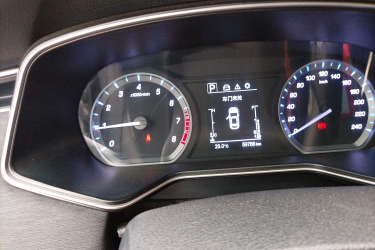 Used CHANGAN OSHAN X7 2020 1.5T Automatic Prestige Edition
