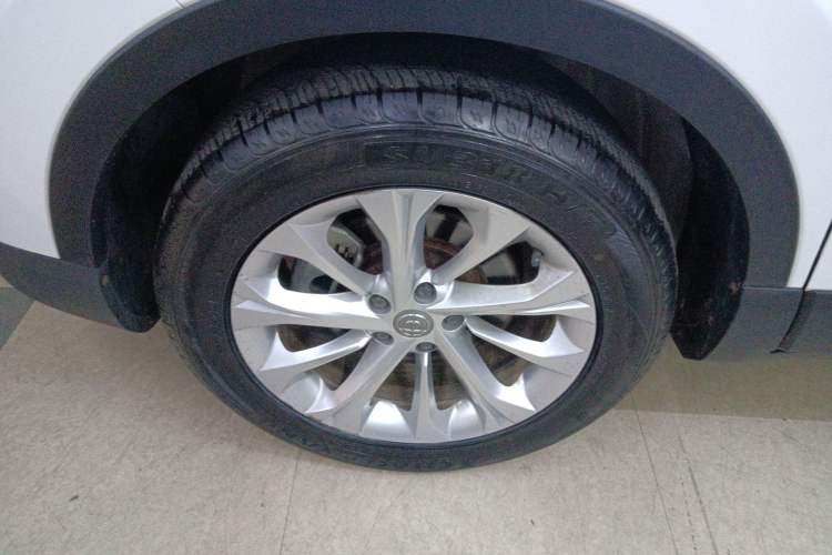 Used Brilliance V3 2015 1.5L Automatic Elite Model