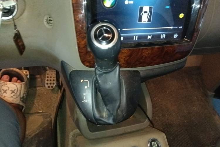 Used Mercedes-Benz Viano 2013 3.0L Navigator Edition
