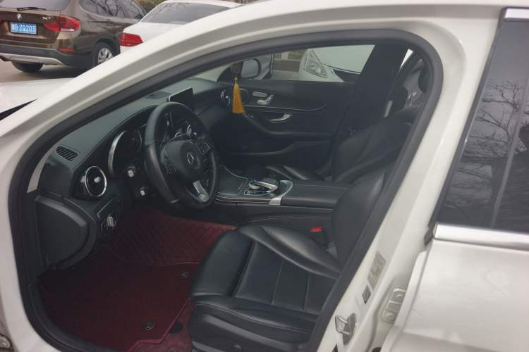 Used Mercedes-Benz C-Class 2016 C 200 L Sport Edition Left Front Seat