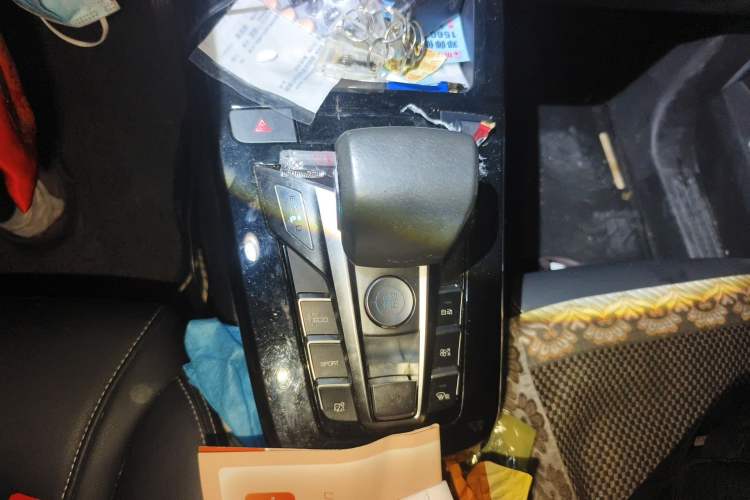 Used BYD Yuan New Energy 2019 EV535 Smart Connect Trendsetting Model Gear Lever