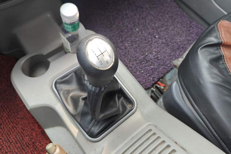 Used FORTHING Lingzhi 2015 M3 1.6L 7-Seater Comfort Model