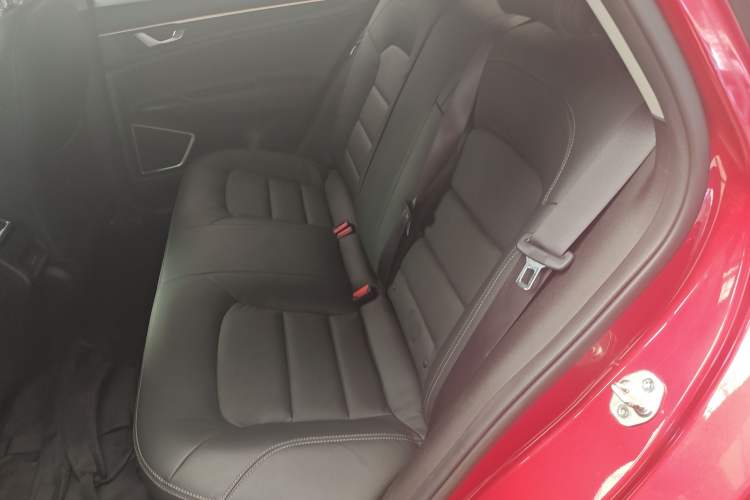 Used Geely Auto Emgrand GL 2021 UP 1.4T CVT Leading Edition
