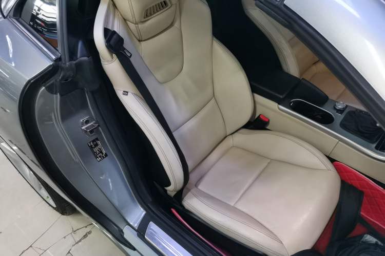 Used Mercedes-Benz SLK-Class 2011 SLK 200 Fashion Model