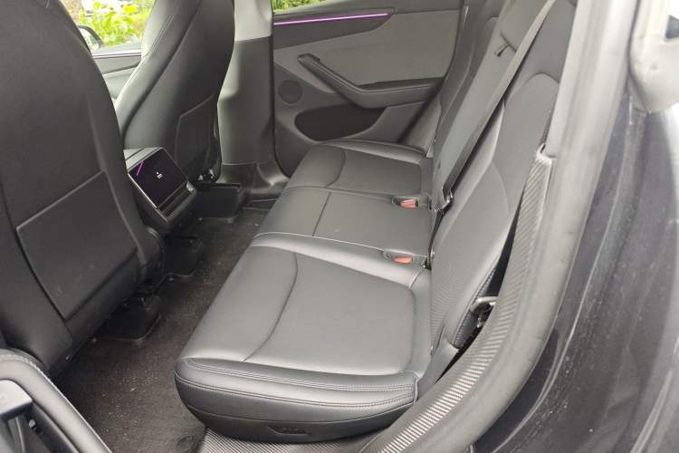 Used Tesla Model Y 2025 Rear-Wheel Drive First Edition