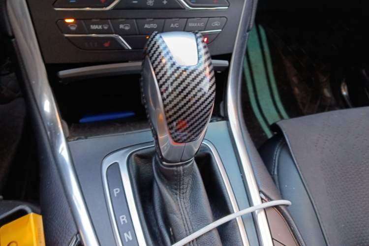 Used Ford Edge 2018 EcoBoost 245 Two-Wheel-Drive Titanium 7-Seater China V Standard