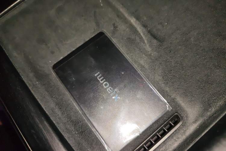 Used Xiaomi Auto SU7 2024 Rear-Drive Long-Range Intelligent Driving Version Vehicle Key