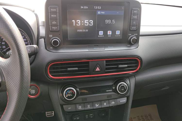 Used Hyundai ENCINO 2018 1.6T Dual-Clutch ZhiPao Edition China V Standard Audio And AC Panel