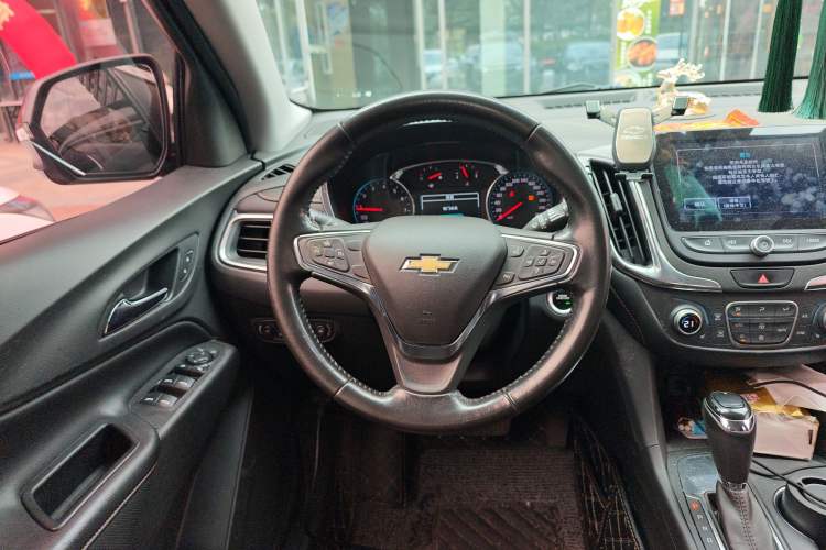 Used Chevrolet Equinox 2017 535T Automatic YuJie Edition