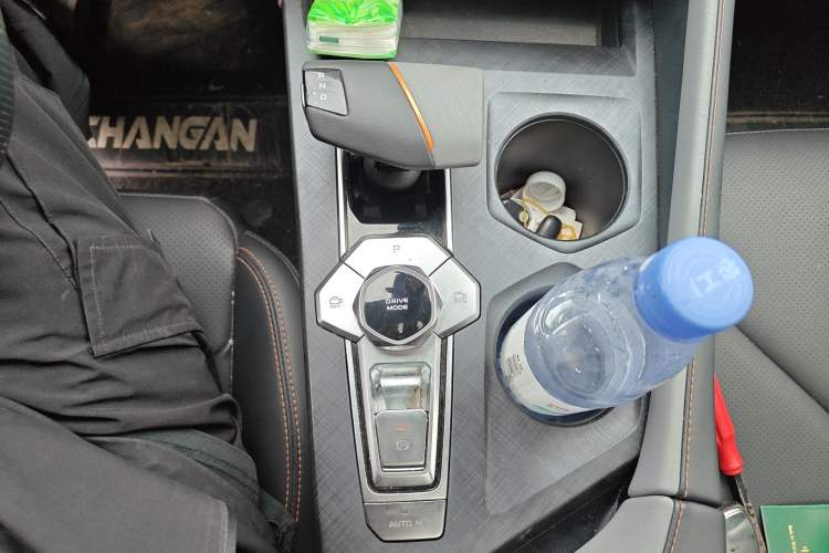 Used CHANGAN UNI-V 2022 1.5T Prestige Version
