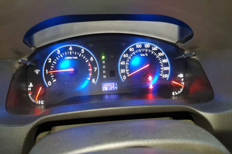 Used Mazda 8 2013 2.5L Elite Edition Instrument Cluster