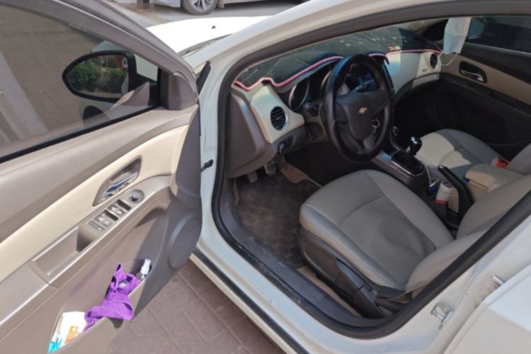 Used Chevrolet Cruze 2015 1.5L Classic SE MT