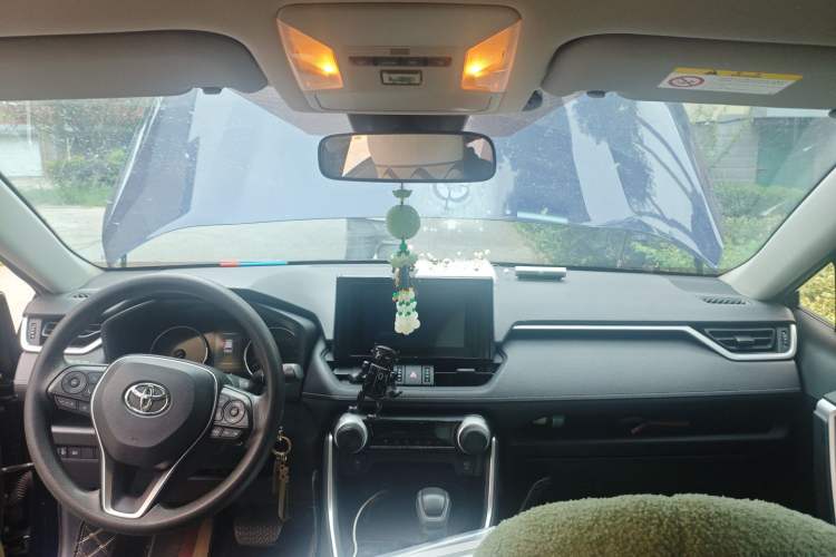 Used Toyota RAV4 2022 2.0L CVT Two-Wheel Drive Urban Edition