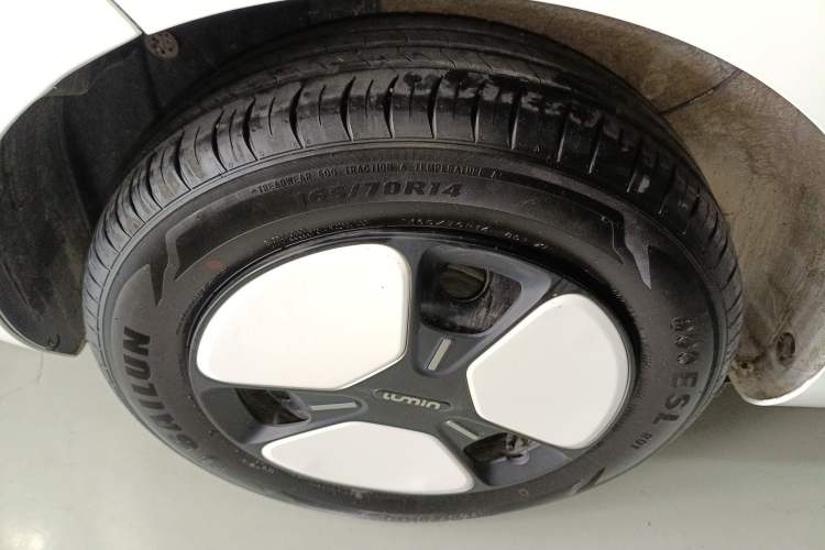 Used CHANGAN NEVO Lumin 2023 205km Xiangqin Version
