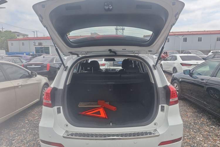 Used Haval H2 2014 1.5T Manual Two-Wheel Drive Elite Edition
