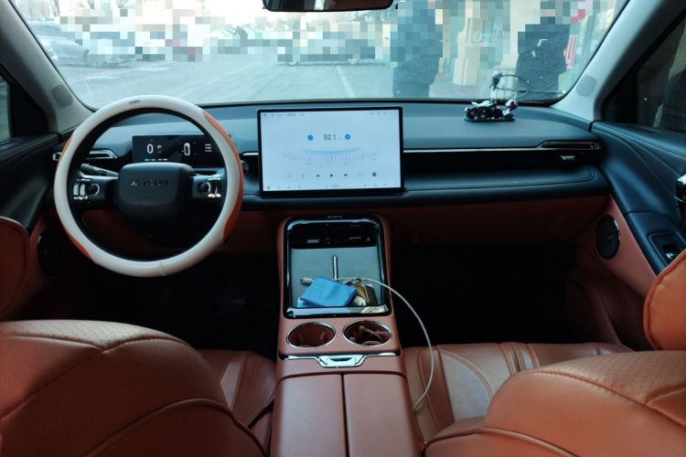 Used AION V 2024 Aion Tyrannosaurus 650 Smart Luxury Edition