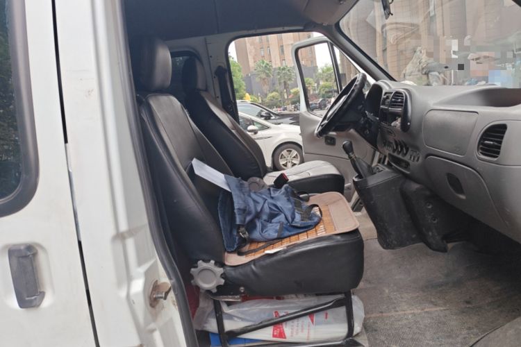 Used JMC Transit 2017 2.8T Commercial Version Long Wheelbase Mid-Roof 6/7/8-Seater JX493
